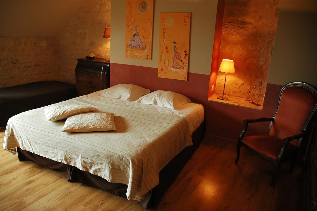 Les Pierres D'Aurele Chambres D'Hotes Saint-Georges-sur-Cher Værelse billede